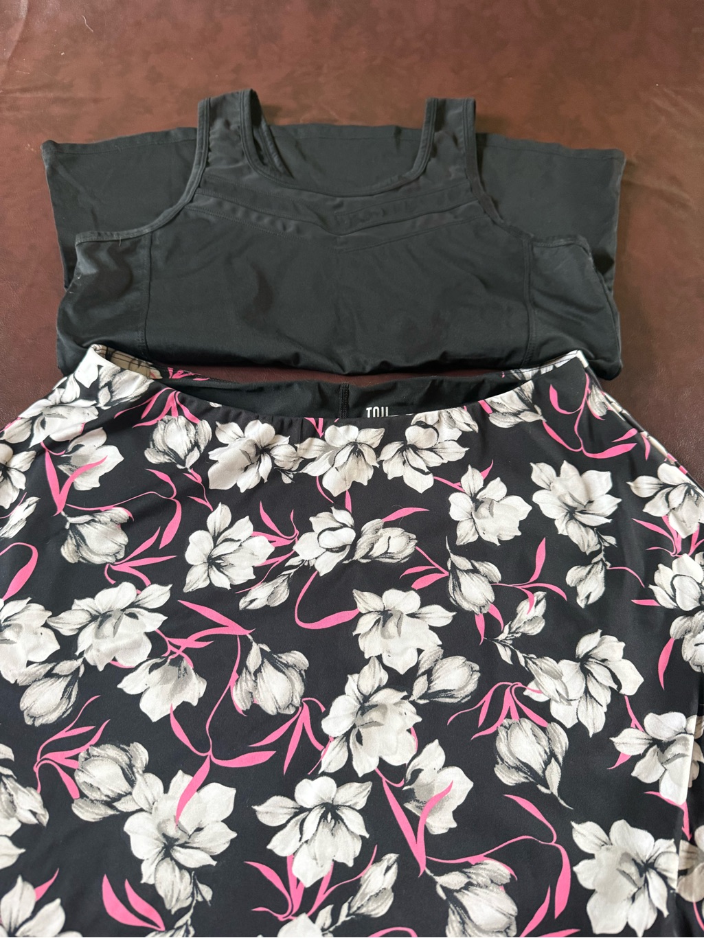 Tail Two-Piece Tennis Set
